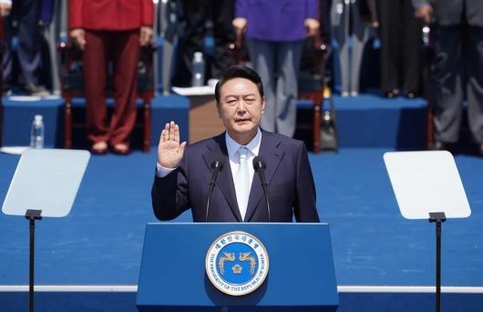 El Parlamento surcoreano aprobó la destitución contra el presidente Yoon | Internacionales