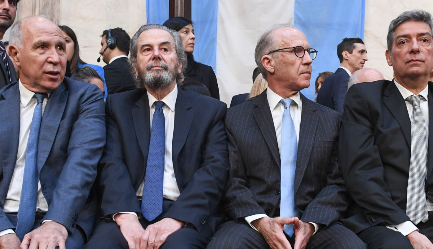 El Gobierno volvió a cuestionar a la Corte: "Es lamentable que tenga 15 o 20 años para dictar una sentencia" | Política