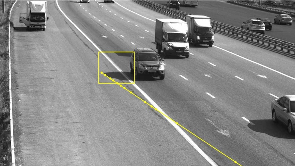 Multaron a un conductor porque la sombra de su auto estaba en infracción | Curiosidades