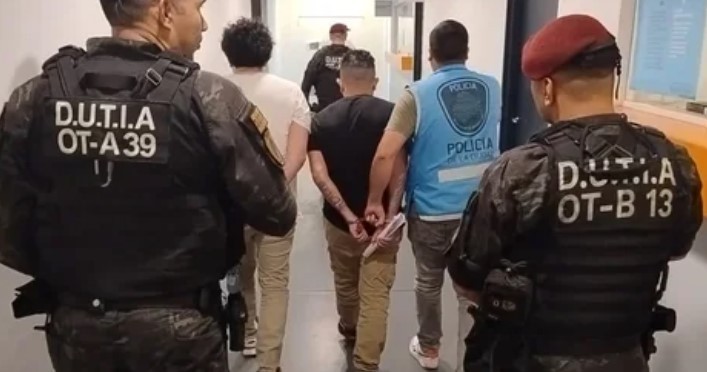 Expulsaron a dos delincuentes colombianos tras un intento de robo en un edificio porteño | Actualidad