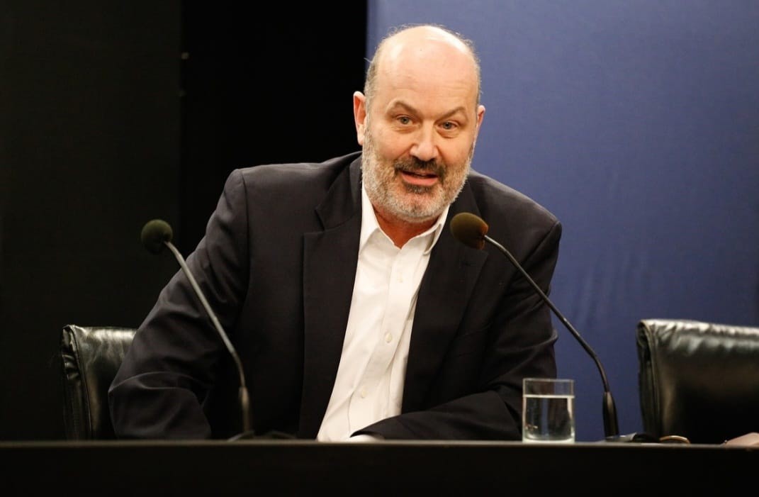 Sturzenegger confirmó que cerca de 36.000 empleados públicos perdieron su trabajo desde que asumió Milei | Política