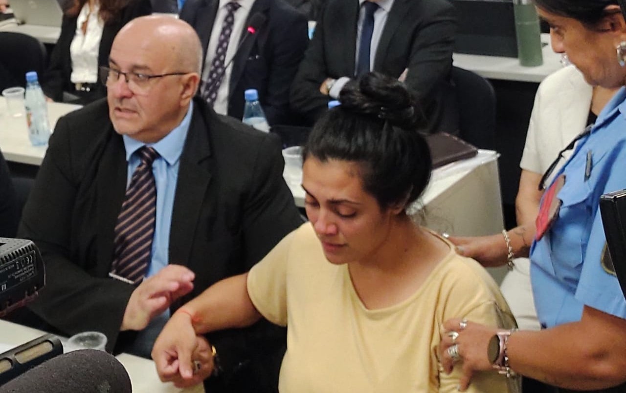 La enfermera Brenda Agüero rompió en llanto antes el juicio por la muerte de bebés en Córdoba | Actualidad