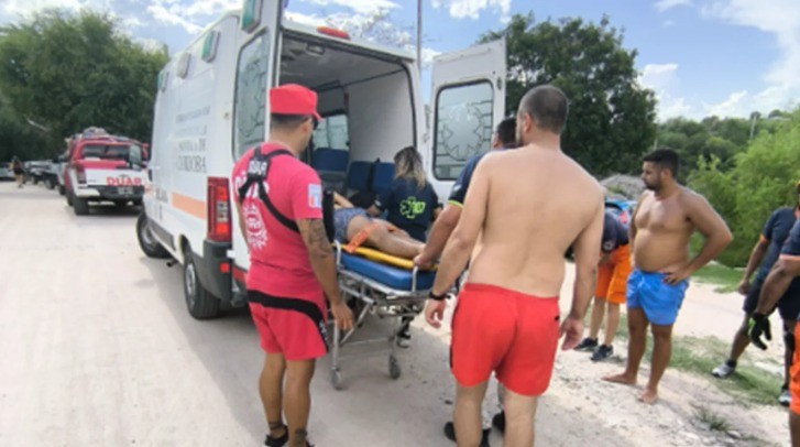 Un turista se lanzó al río de cabeza y fue hospitalizado en Mina Clavero | Actualidad