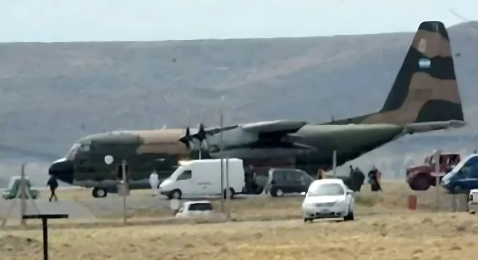 Seis militares debieron ser trasladados desde la Base Marambio a Río Gallegos por una intoxicación con salsa | Actualidad