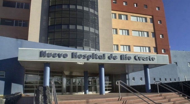 Un auto aplastó a un mecánico de 61 años mientras trabajaba en su taller | Actualidad