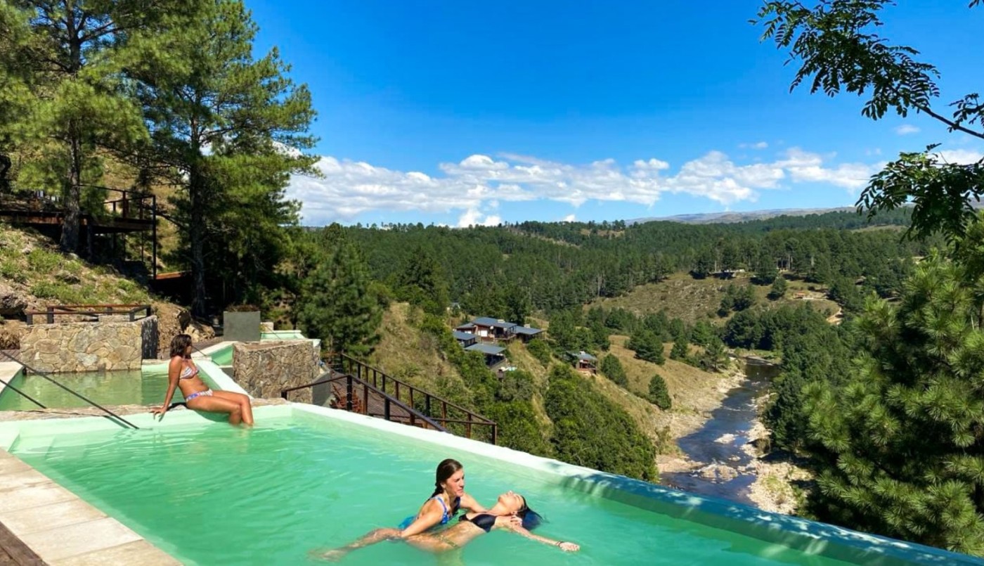 Polémica en Córdoba: cobrarán una “ecotasa” de $5000 para ingresar a un paraje de Calamuchita | Actualidad