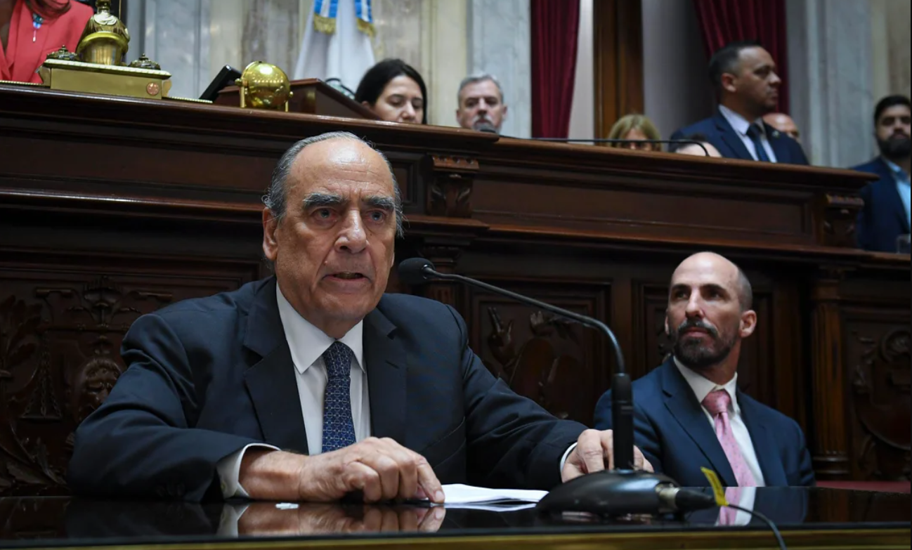 Guilermo Francos está reunido con senadores aliados en busca de apoyos para las sesiones extraordinarias | Política
