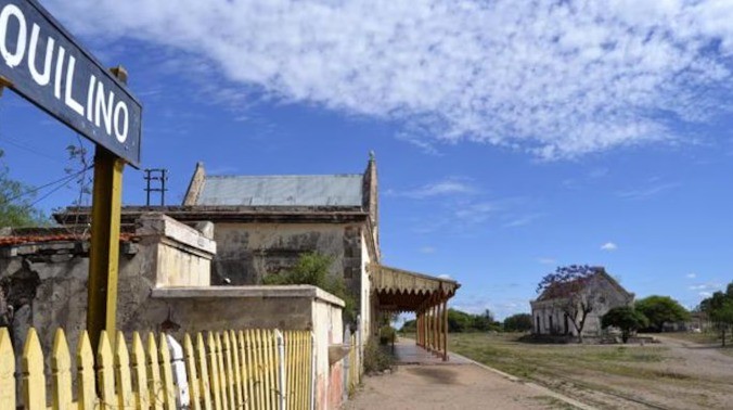 Una mujer denunció que dejaron la cabeza mutilada de un perro en la puerta de su casa | Actualidad