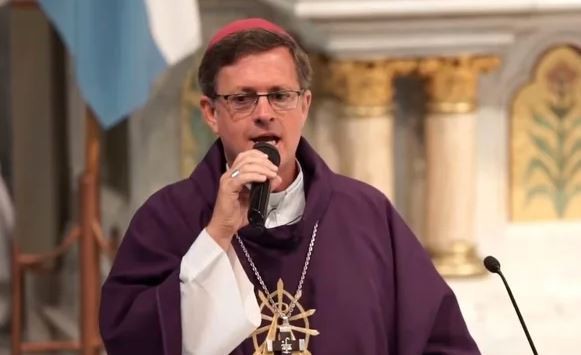 El arzobispo Jorge García Cuerva reclamó presencia del Estado en los barrios y alertó sobre el narcotráfico | Política