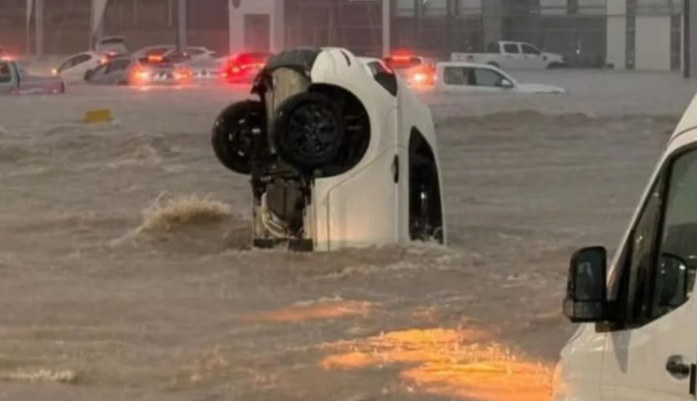 Bahía Blanca: propietarios de vehículos afectados podrán solicitar remoción de los mismos tras temporal | Actualidad