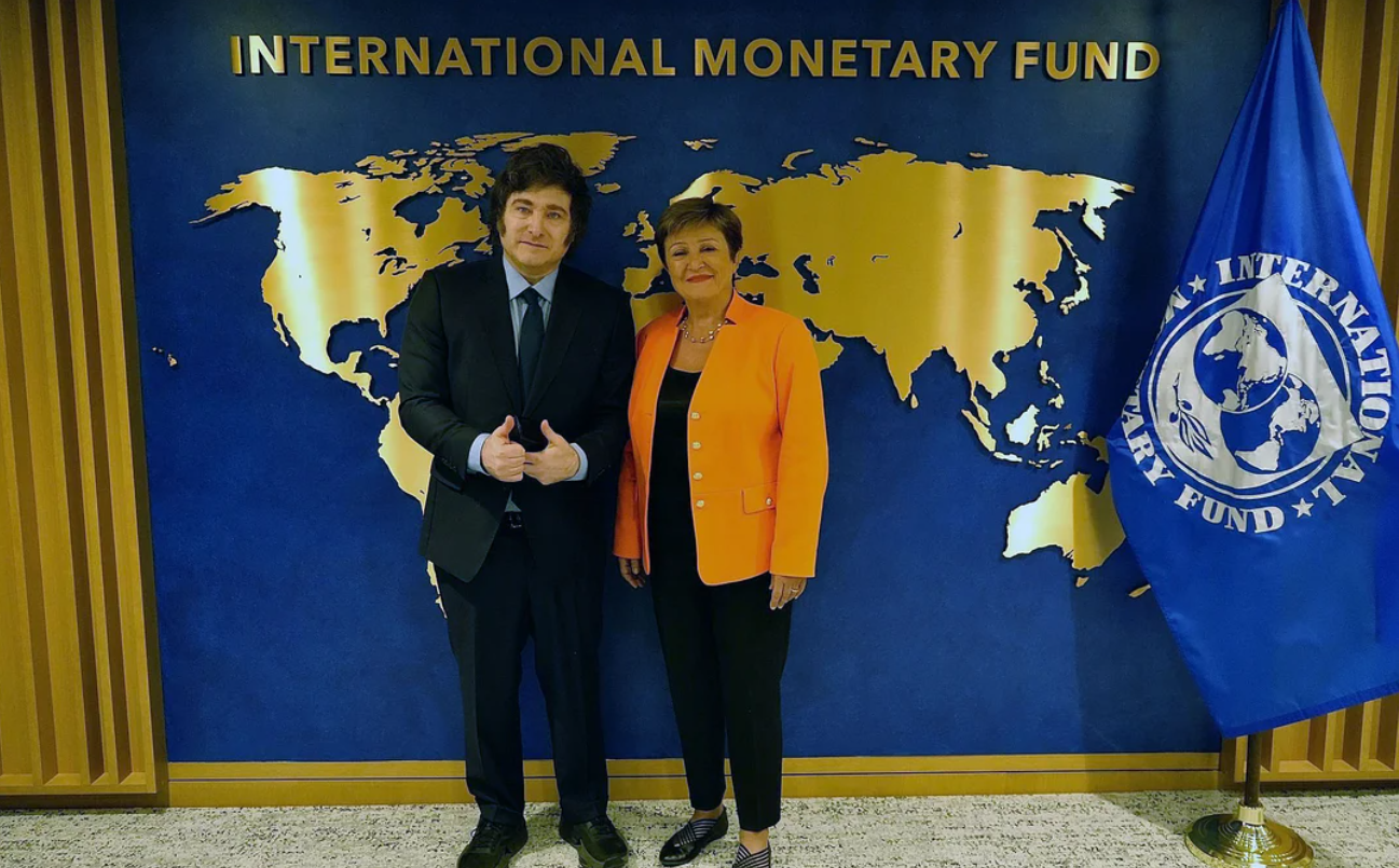 FMI: el Gobierno envió al Congreso el DNU que aprueba el futuro préstamo | Política