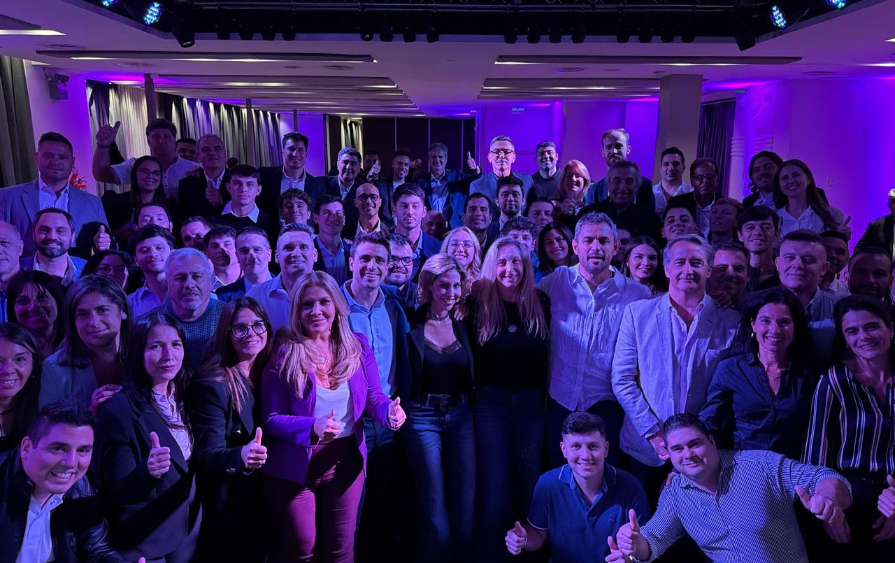 Karina Milei presentó a los candidatos de LLA en Santa Fe | Política