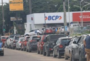 Bolivia anuncia incremento en suministro de combustible para mitigar la grave escasez | Internacionales