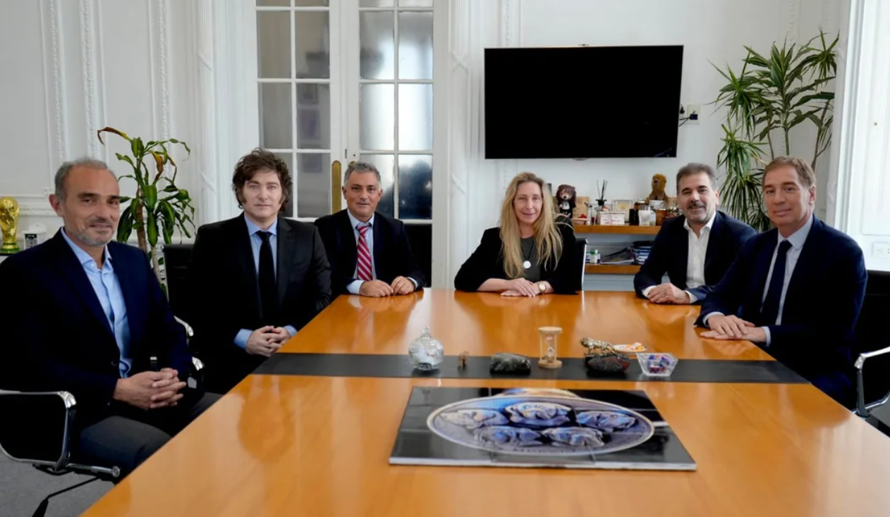 El Gobierno acelera la alianza electoral en la Provincia para "erradicar el populismo" | Política