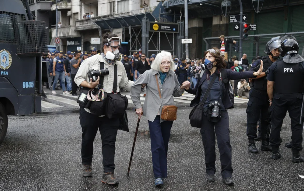 Cumbre de seguridad en Casa Rosada para definir el operativo de la protesta de los jubilados | Política