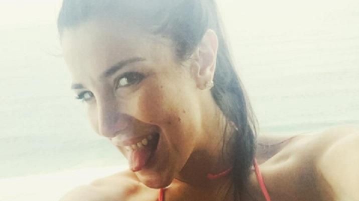 Andrea Rincón volvió a Instagram: foto en topless y mensaje de amor | Espectáculos