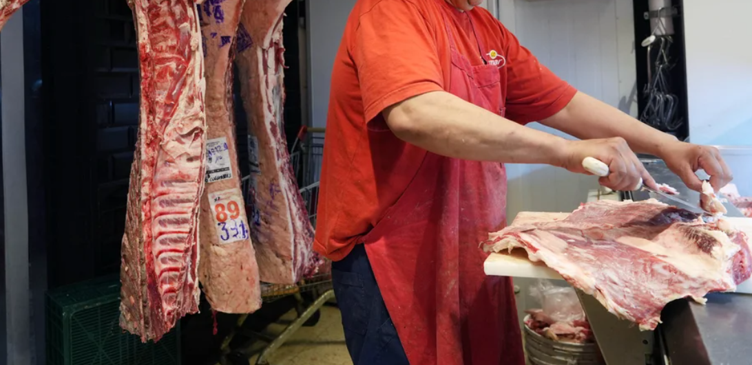 Murió el empleado de un frigorífico luego de que le cayera agua hirviendo: tenía el 90% del cuerpo quemado | Actualidad