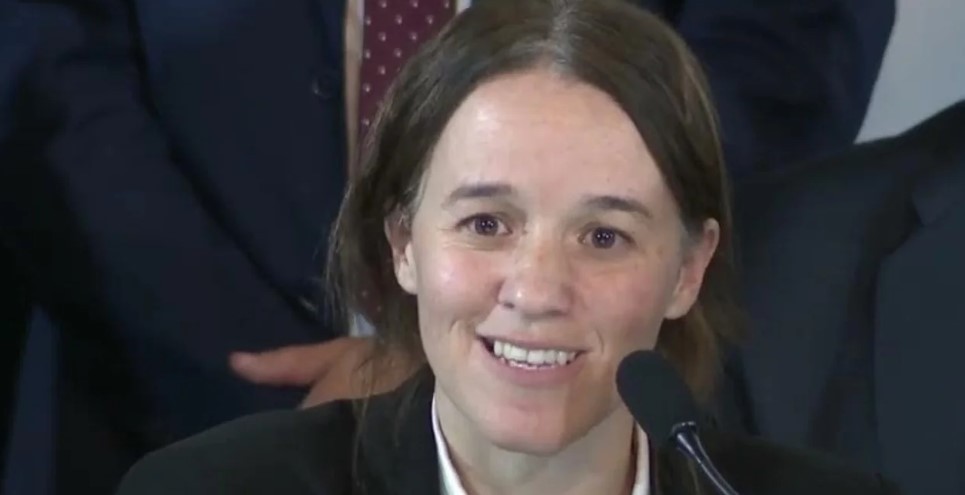 Renunció el secretario de Legal y Técnica y lo reemplazará una asesora de Santiago Caputo | Política