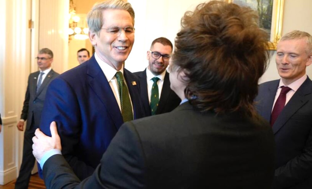 El secretario del Tesoro de EE.UU. expresó "pleno apoyo" a las "audaces reformas económicas" de Milei | Política