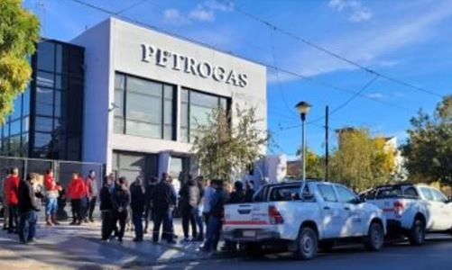Conflicto en Petrogas: despidieron a trabajadores que estaban con licencia médica | Actualidad