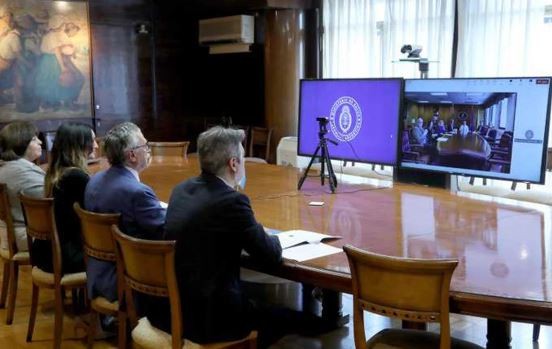 Audiencia de Mario Lugones y Robert Kennedy Jr para bajar precios de los medicamentos | Política