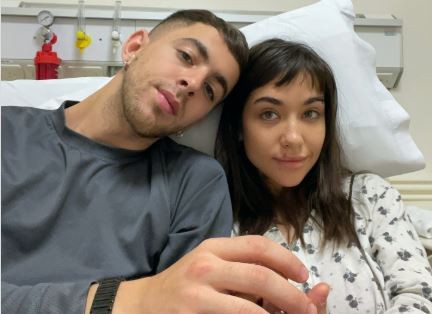 Preocupación por la salud de María Becerra: fue internada de urgencia por un dolor abdominal | Espectáculos