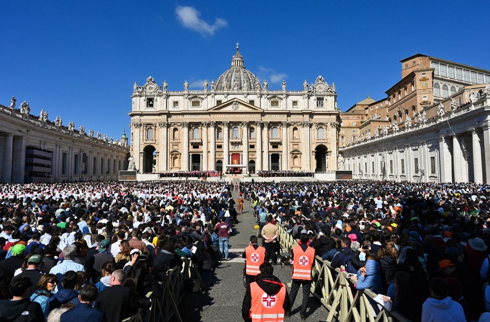 Comenzaron los Novendiales: ¿qué sucede en cada uno de los nueve días de duelo por el Papa Francisco? | Internacionales
