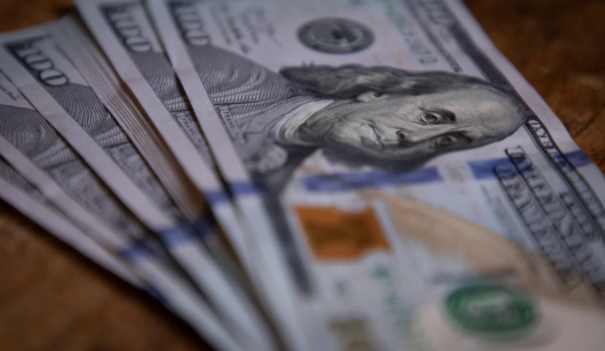 El dólar blue cayó a $1.205 y la brecha con el oficial marcó el nivel más bajo desde la salida del cepo | Economía