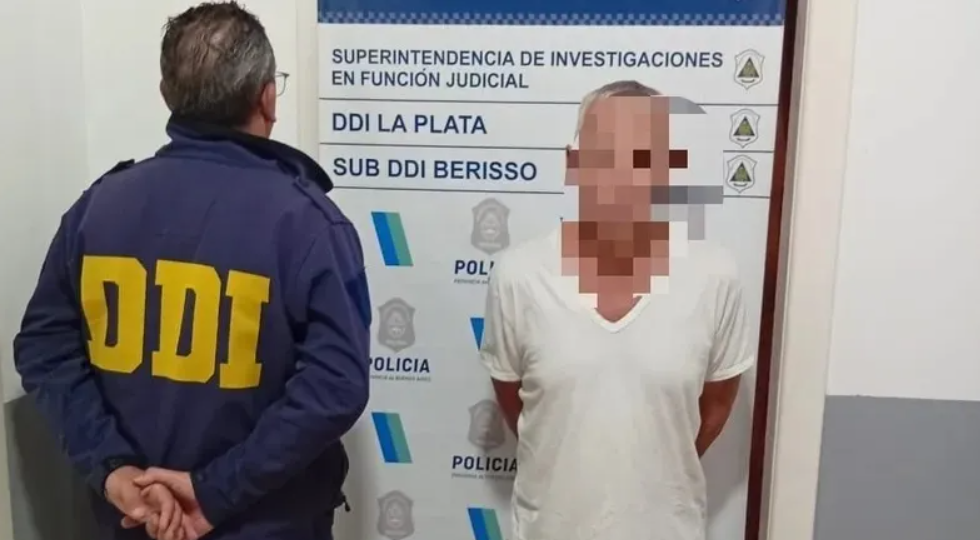 Roció con nafta a su mujer para intentar incendiarla y fue detenido | Actualidad