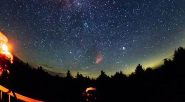 La NASA anunció que en mayo lloverán 50 meteoros por hora y la Luna regalará flores | Internacionales