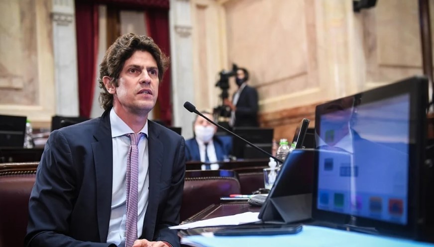 Ficha Limpia: Lousteau acusó a Milei de tener "un pacto de impunidad" para blindar a su gobierno de los actos de corrupción | Política