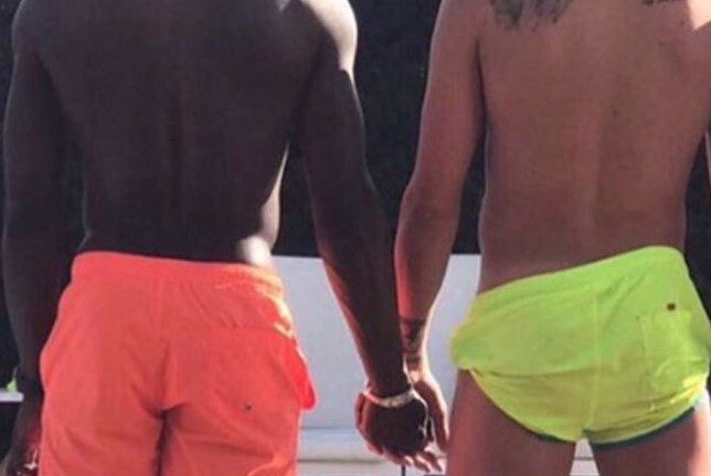 La extraña foto de dos jugadores de Lazio: ¿blanquearon un romance? | Deportes