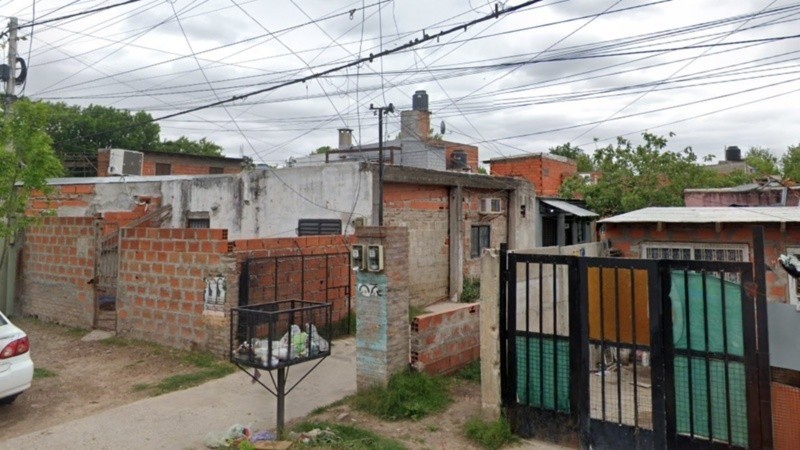 Rosario: Un joven murió electrocutado tras pisar agua en contacto con un cable suelto en plena tormenta | Actualidad