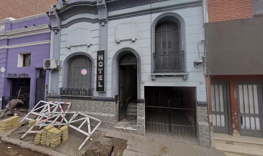 Una mujer abandonó a sus hijos en un hotel y la encontraron al otro día debajo de un puente | Actualidad