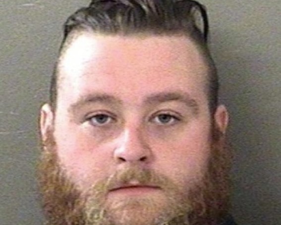 Detuvieron a un hombre en Estados Unidos por violar durante años al perro de su compañera de departamento | Curiosidades