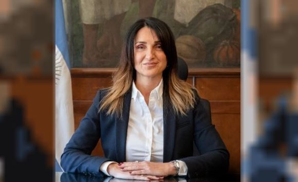 "No vamos a permitir que psicopatees a la gente": la respuesta de Salud a Carrió por la crisis en el Garrahan | Política