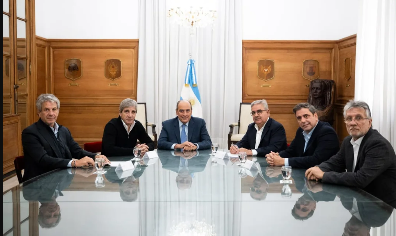 Uso de dólares en el colchón: Catamarca es la primera provincia en apoyar formalmente el plan | Economía