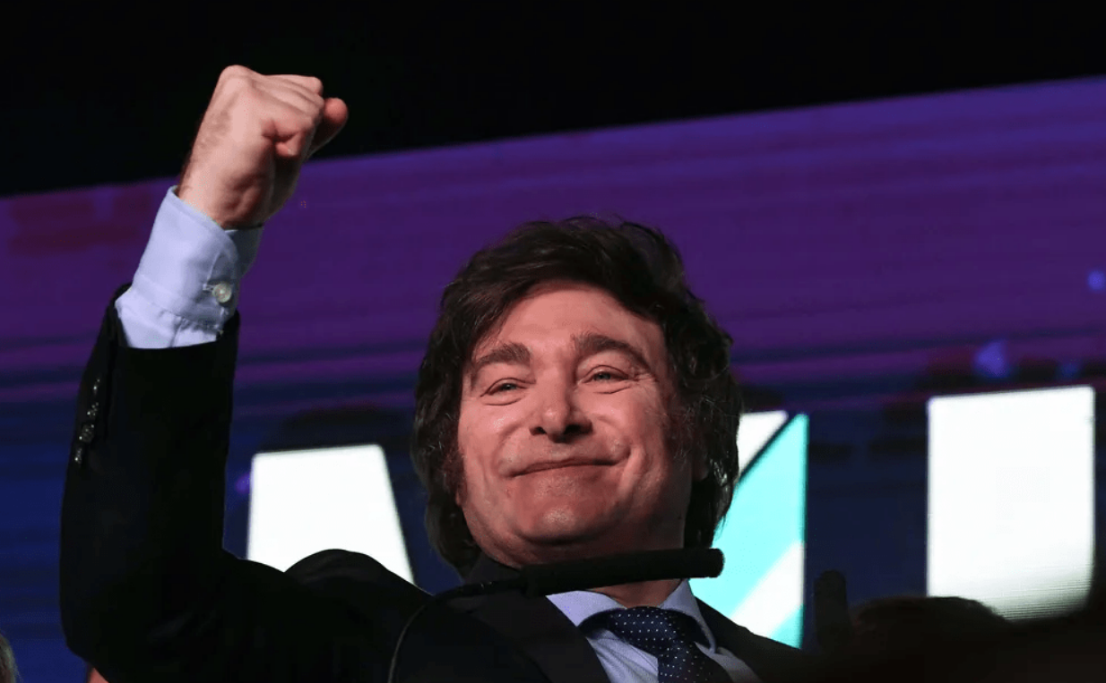 Milei anticipa que LLA arrasará en octubre: "Los salarios reales son más altos y cada día hay menos pobres e indigentes" | Política