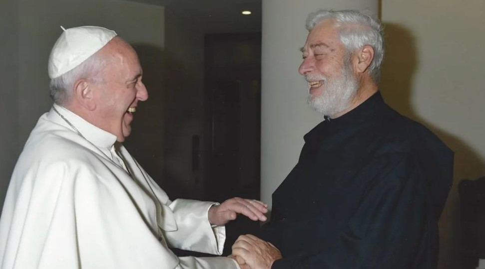 Murió a los 83 años Mamerto Menapace, el monje benedictino que acercó la fe con relatos gauchescos | Actualidad