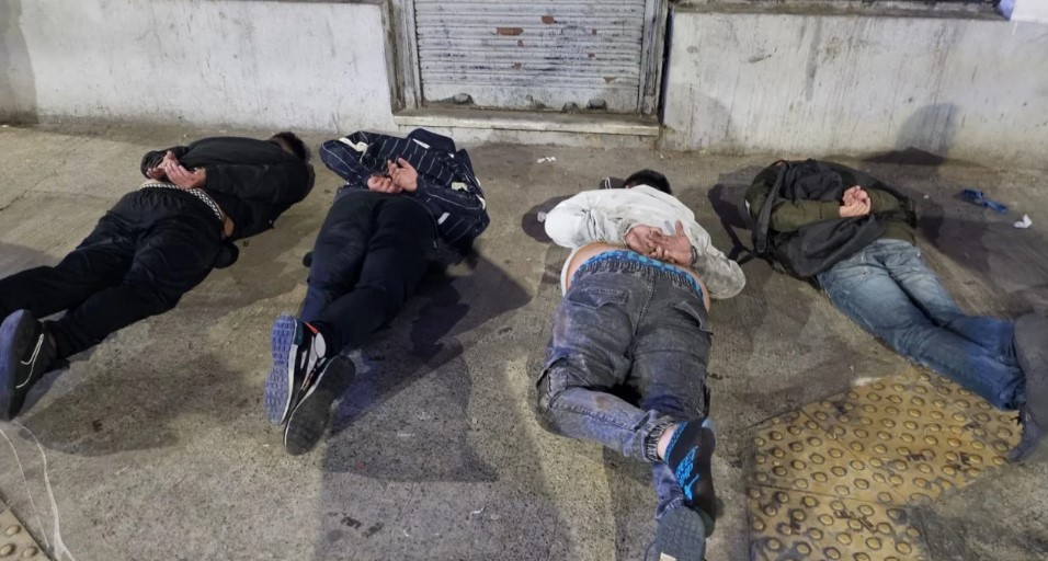 Cuatro detenidos por asalto con toma de rehenes en Constitución | Actualidad