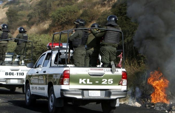 Bolivia: murieron tres policías en los enfrentamientos entre seguidores de Evo Morales y fuerzas de seguridad | Internacionales