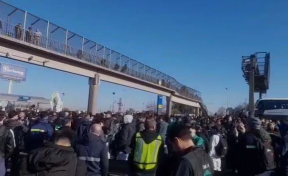 Cortaron accesos y marcharon a Tribunales en apoyo a Cristina Kirchner | Política