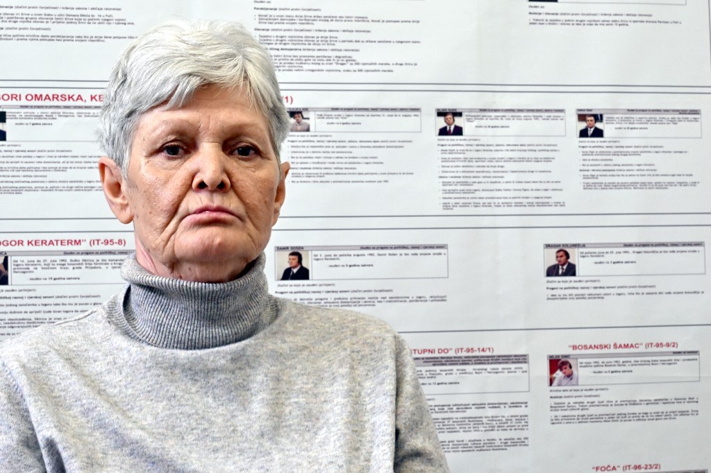 Supervivientes de los "campos de violación" salen a la luz 30 años después | Internacionales