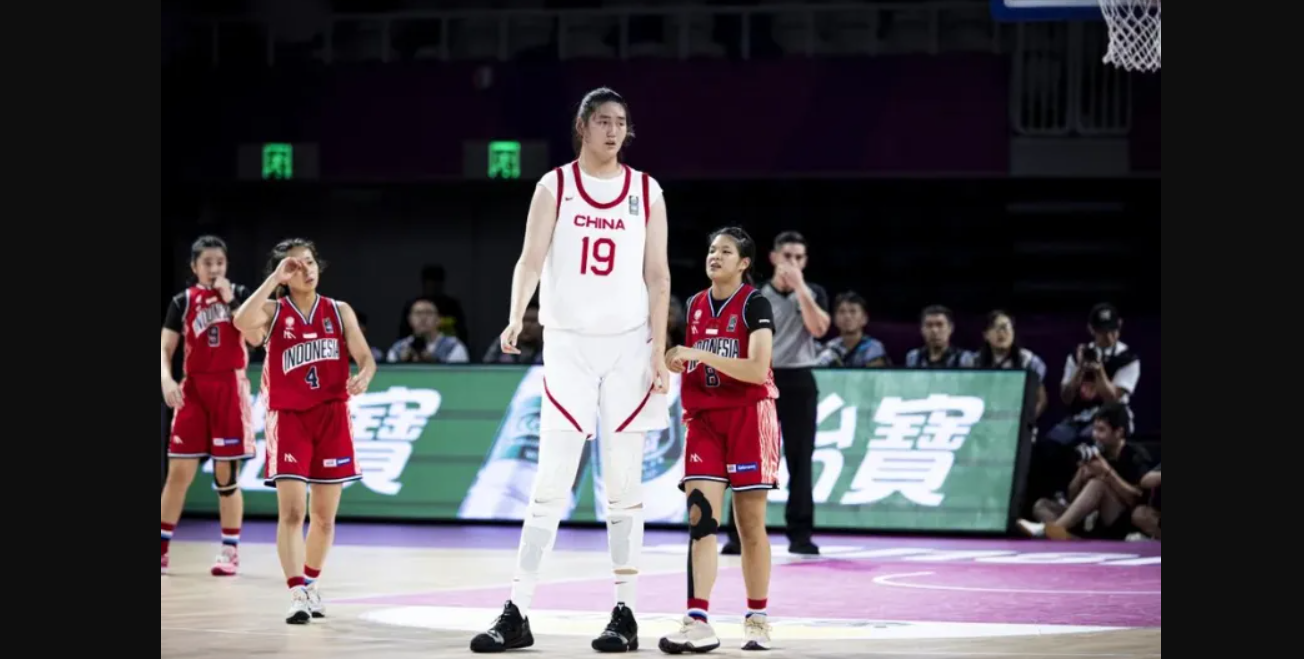Joven de 2,26, la nueva "Gran Muralla" del básquetbol femenino chino | Deportes