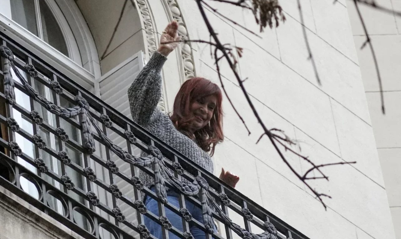 Legisladores kirchneristas piden reunirse con Cristina Kirchner sin tener que pedir permiso a la justicia | Política