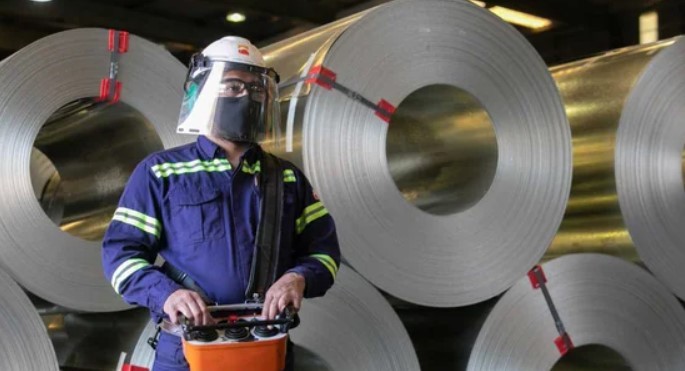 La increíble economía de dos velocidades: el campo y autos vuelan, pero construcción y consumo no arrancan | Economía