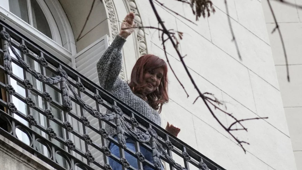 Cristina cuestionó la política económica de Milei: “Estás yendo a un callejón sin salida” | Política