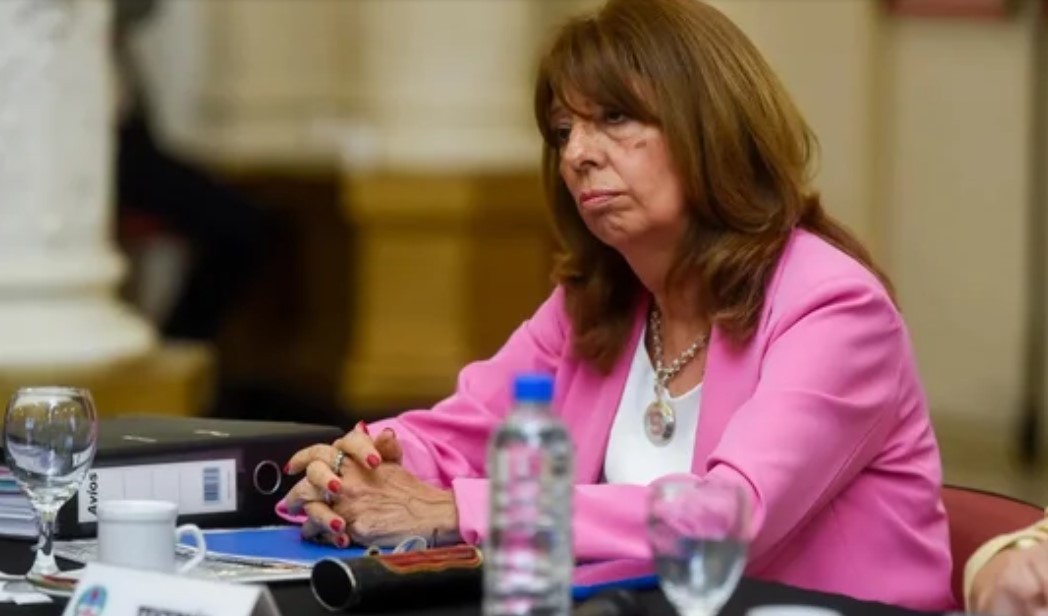 "La Tierra se alejó del sol”: la explicación de una ministra para justificar la suspensión de clases por el frío | Actualidad