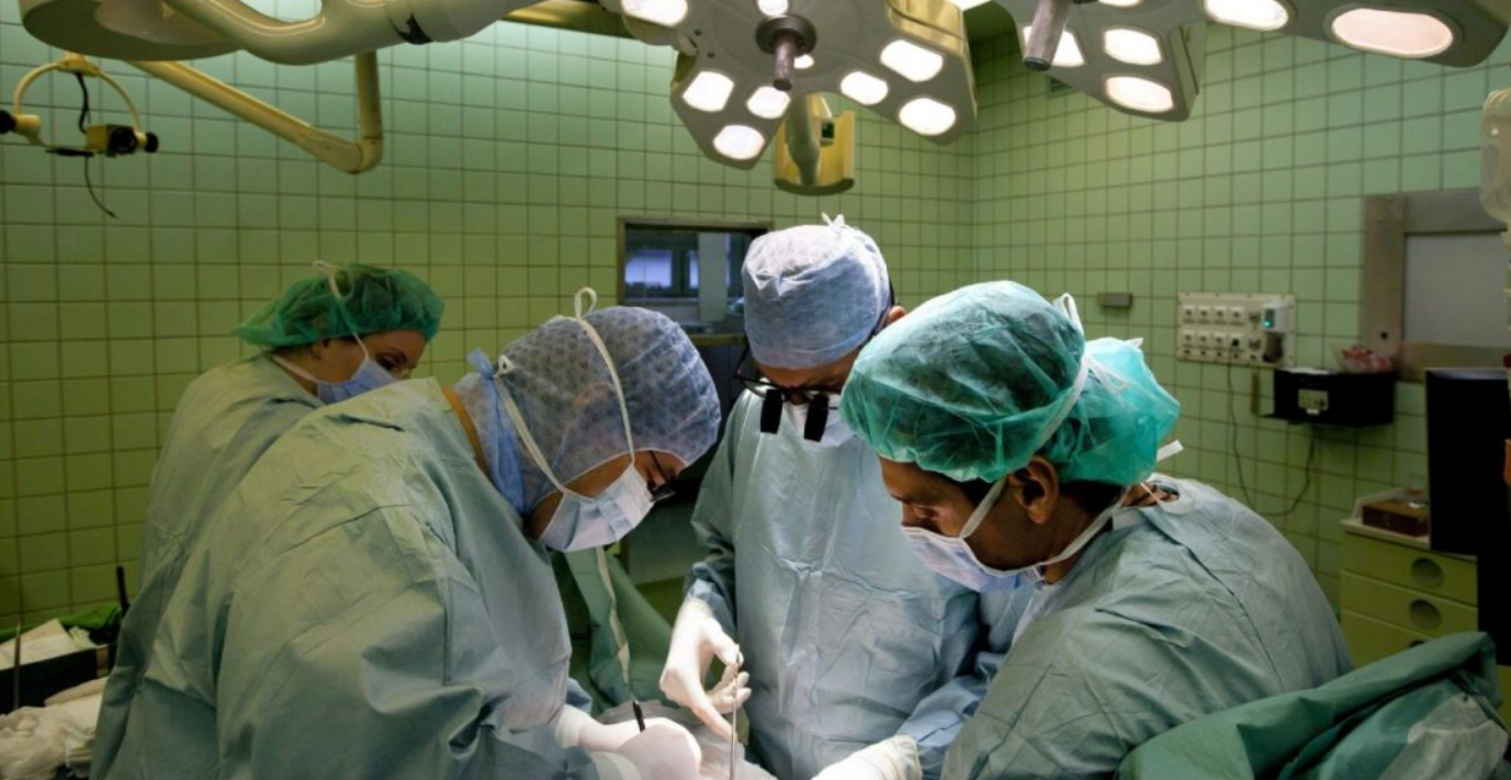 Una mujer donó parte del hígado para salvar a su hija de 5 meses | Actualidad