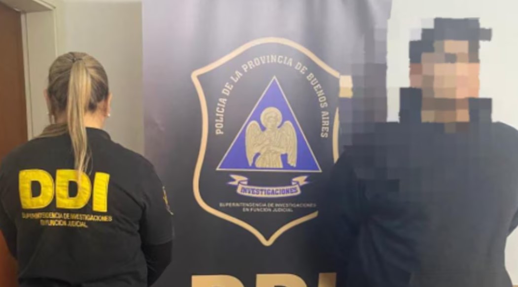 Se entregó el hijo del diputado libertario acusado de darle una golpiza a un joven a la salida de un boliche | Actualidad